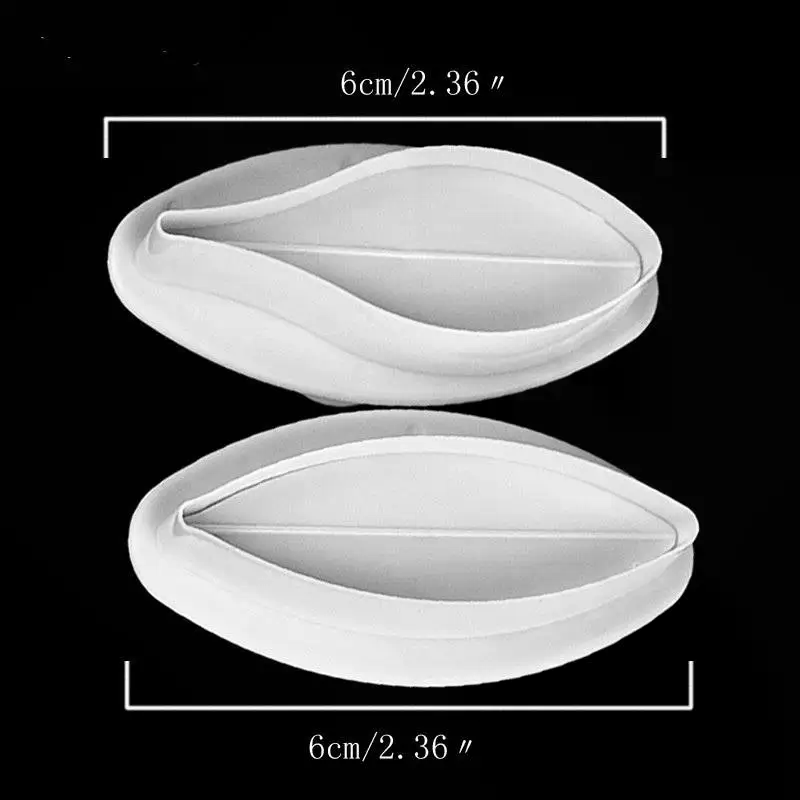 2個入りユリの花型ビスケットモールド、耐久性のあるプラスチッ - Baking Kitchen At Home のレビューと価格
